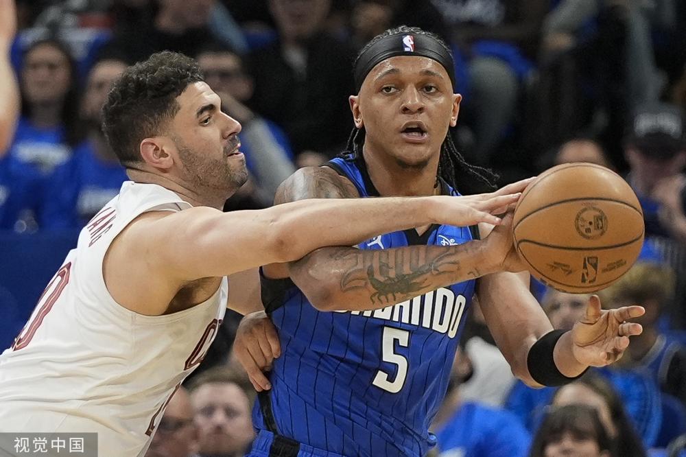 越了传奇人 越了传奇人