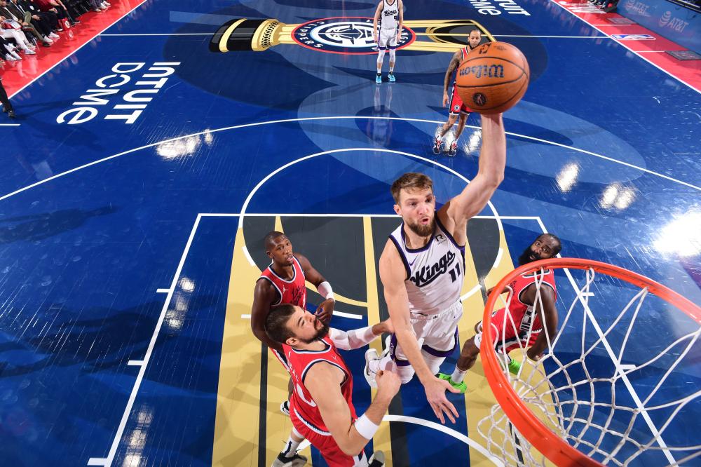 德展现了极 德展现了极